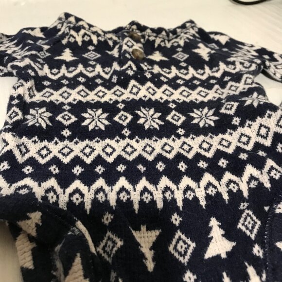 Old Navy Baby Winter-Themed Knit One Piece 0-3 Months Snap Closure - Picture 2 of 6